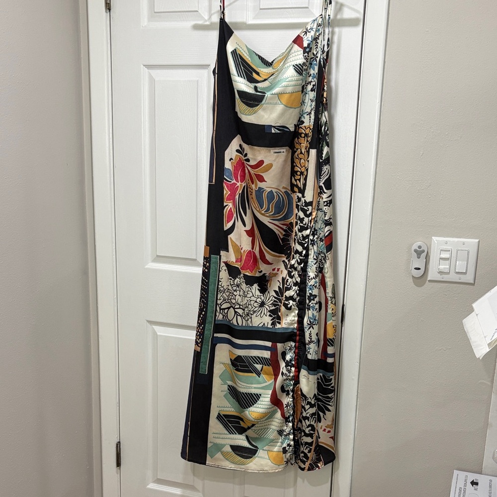 SHEIN Asymmetrical Dress with Multicolor Abstract Design
